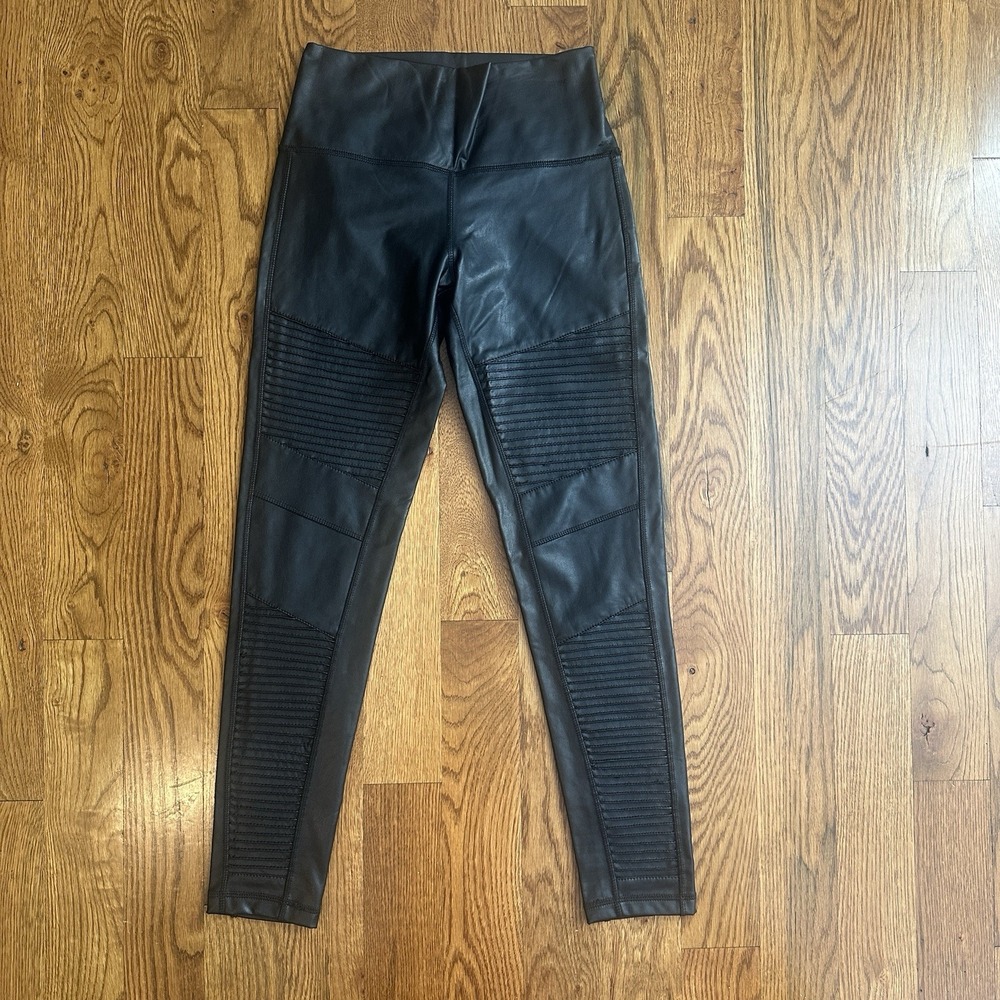 7 for All Mankind Women's Small Black Faux‎ Leather Soft Stretch Pull-on Pants